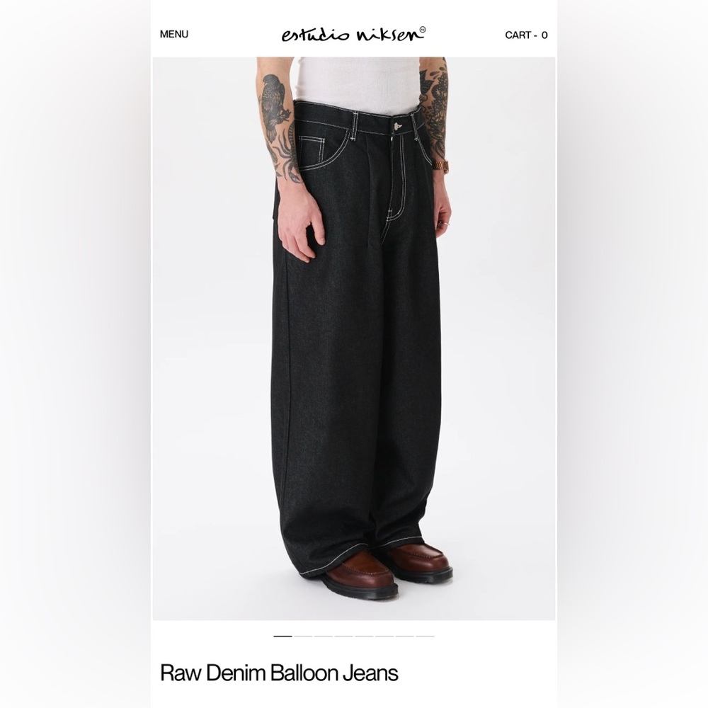 Estudio Niksen Unisex Raw Denim Balloon Jeans